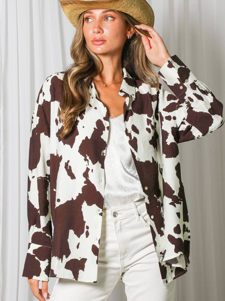 Casual skjorte med ko-print og lange ærmer, knaplukning, top VT81294A3 for engroshandel hos Vine & Love