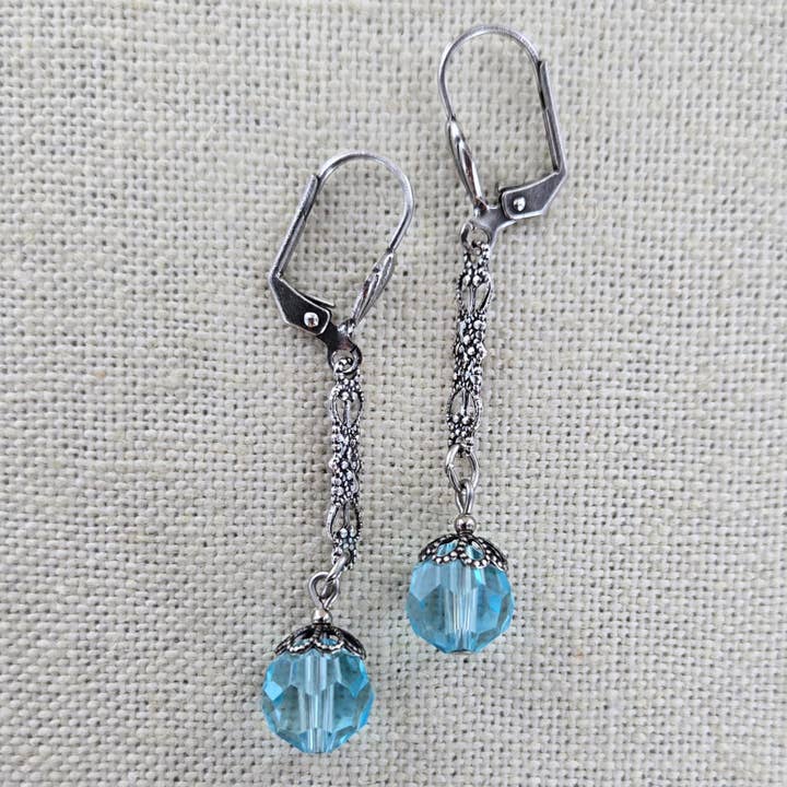 Lange Kristallen Oorbel 2011-SP voor wholesale door Sadie Green's Jewelry