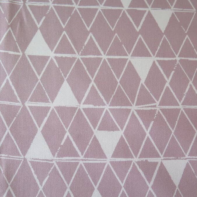 LA CASA DE LA BICI AZUL – Großhandel Wandteppich/-tuch – ROSA GEOMETRISCHER CANVAS STOFF2