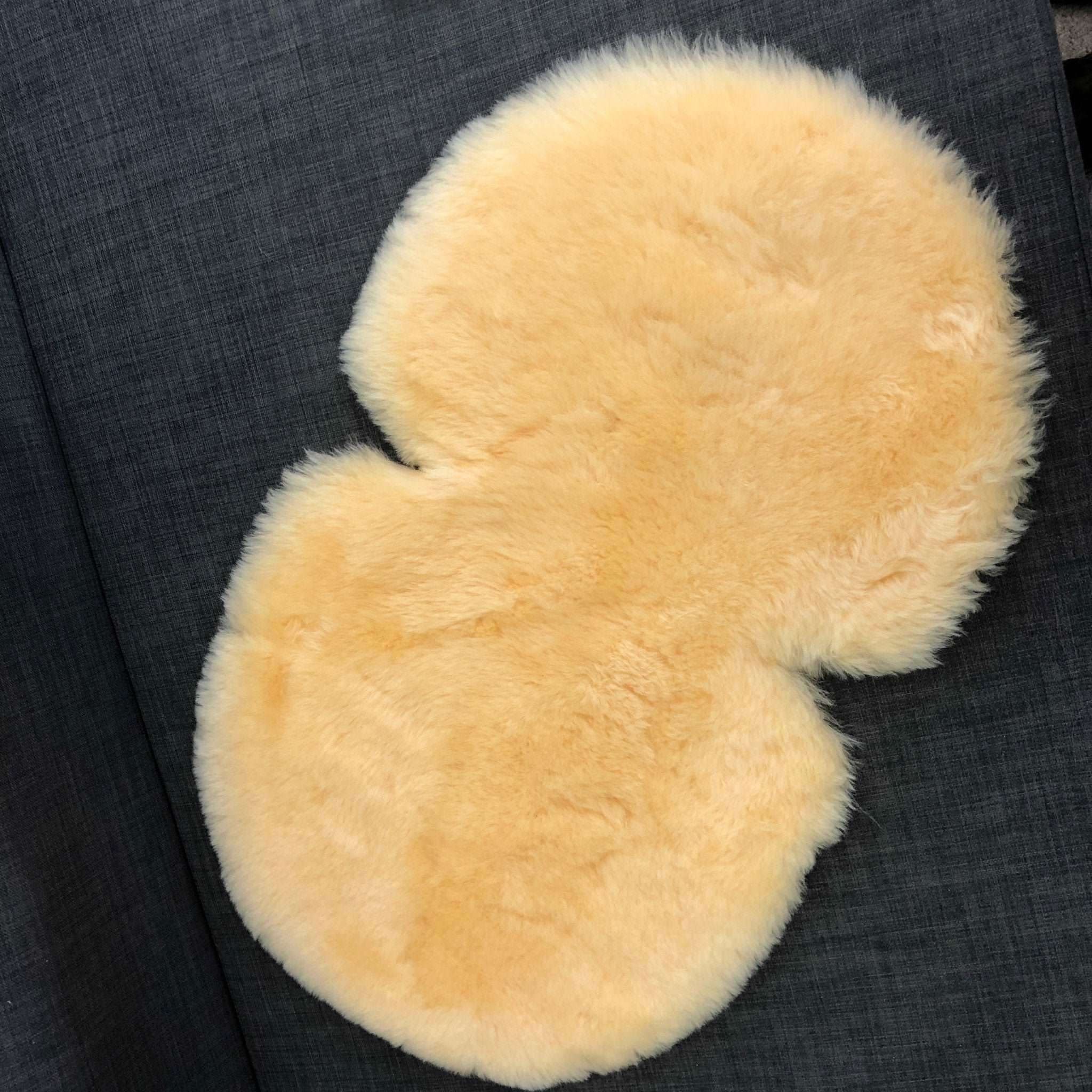 Wildash London - Wholesale Stroller Cover/Accessory - Baby - Baby Sheepskin Pram Liner | Hypoallergenic Vegetable Tanned6