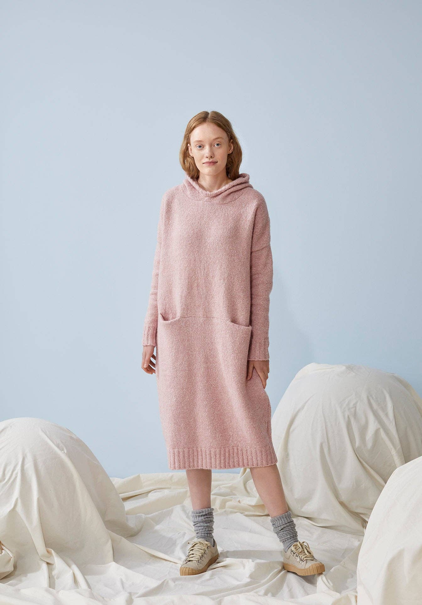 Wholesale GIANT HOODIE KNIT DRESS Fluffy knit Rose Women for