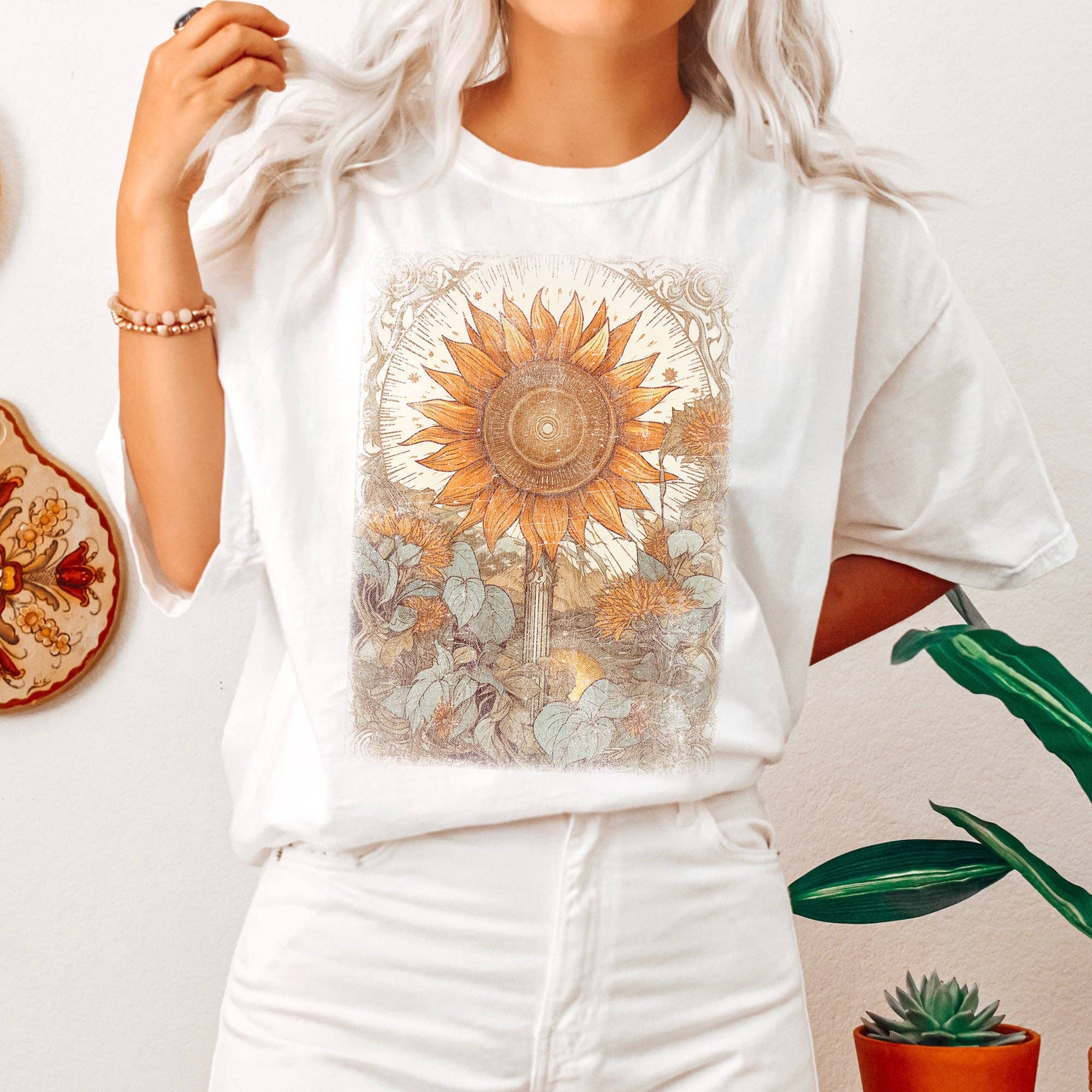 Refinery Number One LLC - Wholesale T-Shirt (Graphic) - Women's - Vintage Sunflower Field T-shirt9