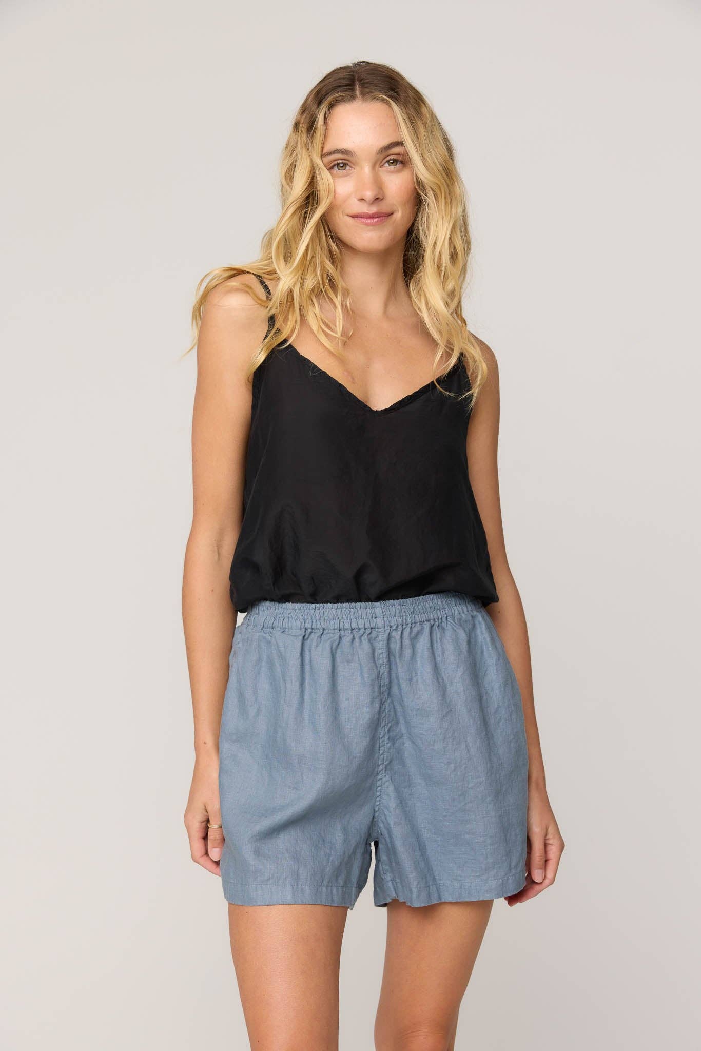 Primness - Wholesale Shorts - Women's - LAKESIDE SHORT - SILVER1