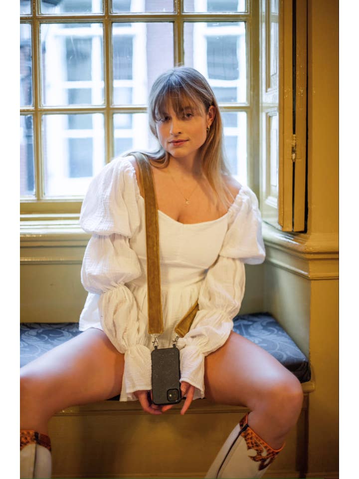 House Of Useless - Wholesale Blouse - Women's - Ivory Top