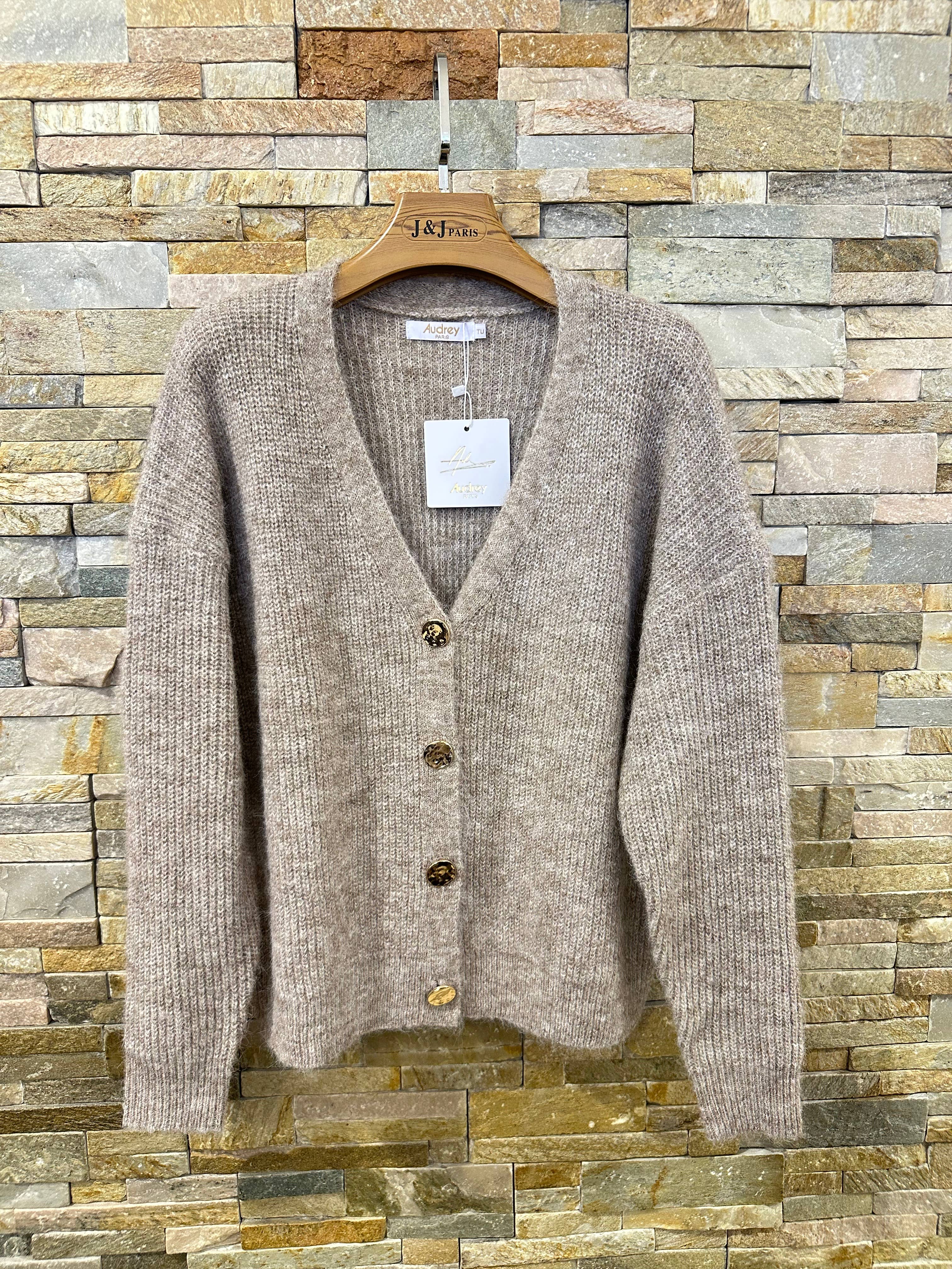 Afinity - Wholesale Cardigan - Women's - Wool Cardigan AP131 – Natural Elegance and Comfort4