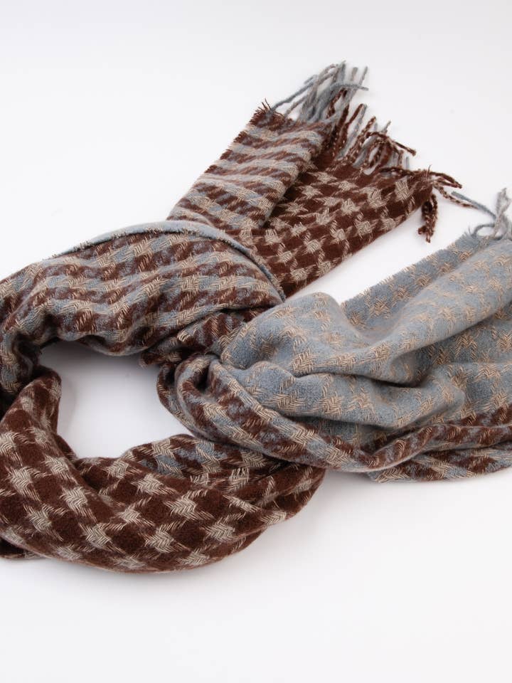 SVBL1003-HIDDEN VALLEY HOUNDSTOOTH CHRISTMAS SCARF-BLUE/BRN for wholesale by Lucca Couture