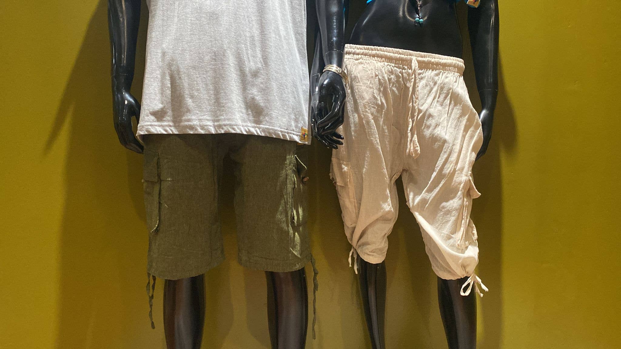 Katmandu Trading Co. - Wholesale Pants - Unisex - Cotton Cargo Pocket Shorts – Prepack of 4 Colors – Solid2