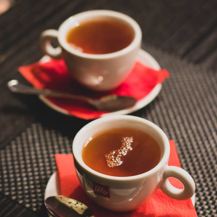Native Taste Tea – Engroshandel Teposer – Citron mynte Hwentia te 50 Pyramid Corn Fiber teposer- 100%