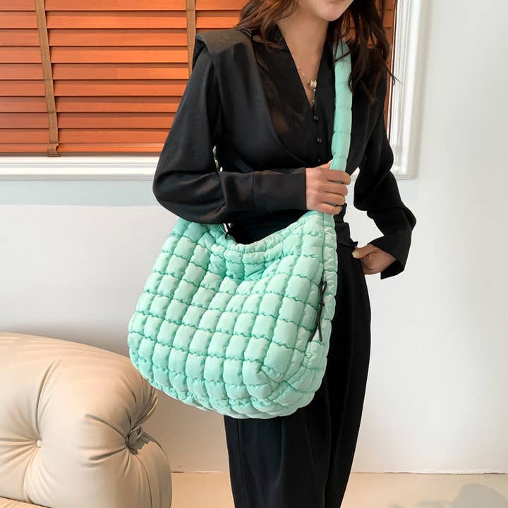 Dipped Shop - Wholesale Shoulder Bag - Women's - Solid Color Cloud Bag Large Capacity Shoulder Bag DP6102