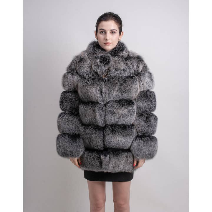 QIUCHEN QC8142 Manteau en fourrure de renard Couleurs personnalisées Femme pour la vente par DON JOHN BY VICTORIA CHARLES