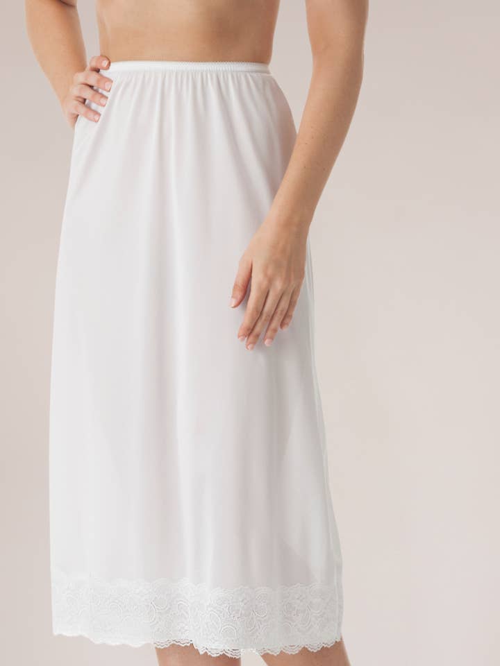 Mezza sottoveste Velrose® con laccio largo per la vendita all'ingrosso da parte di Shadowline Lingerie