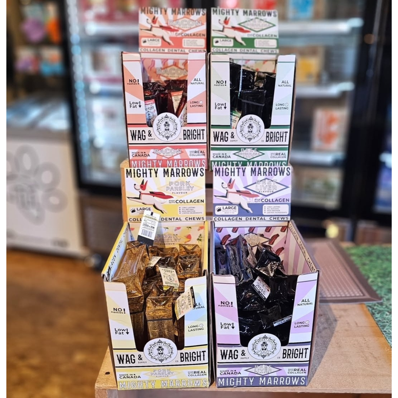 Wag & Bright Supply Co. - Vente Os à mâcher – chien - Mighty Marrows Collagen Dental Chew - Bœuf Spiruline - SM/LG7