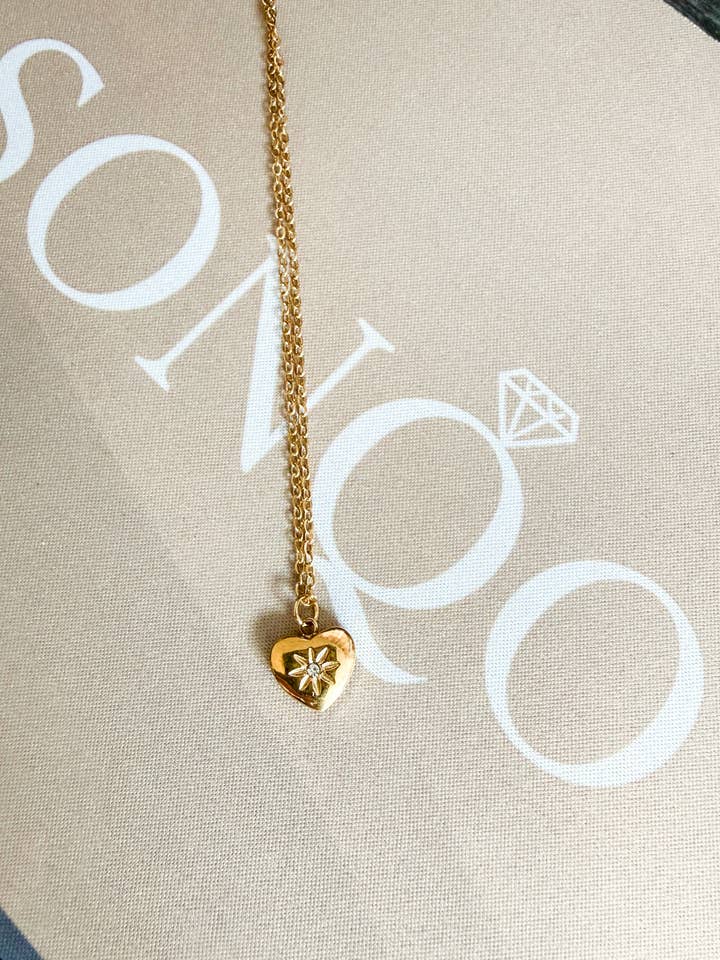 Collana con cuore Valentina per la vendita all'ingrosso da parte di Sonqo