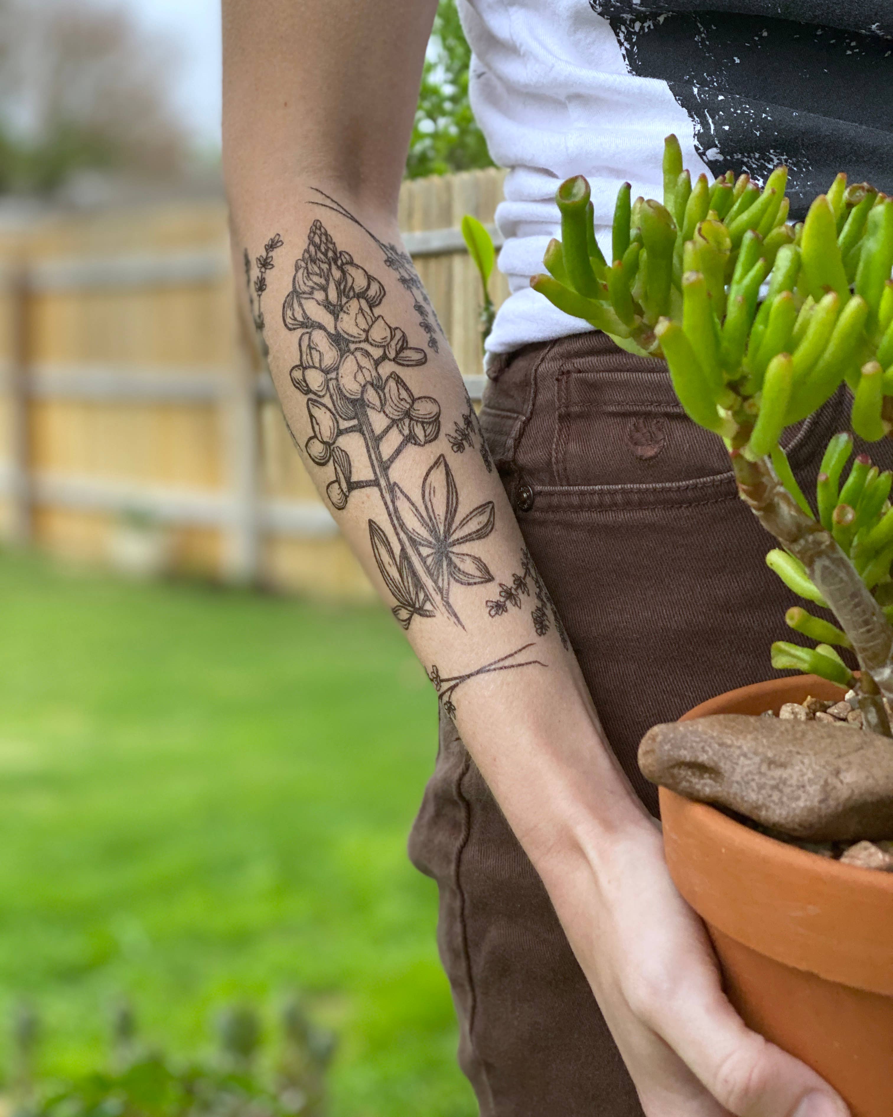 101 Best Bluebonnet Tattoo Ideas You'll Have To See To Believe! | Bluebonnet  tattoo, Blue bonnets, Beautiful flower tattoos