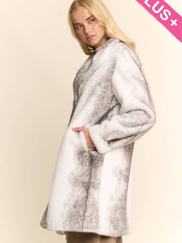 PLUS LANG PELSFRI JAKKE MED GRADIENTPRINT for engroshandel hos Davi & Dani