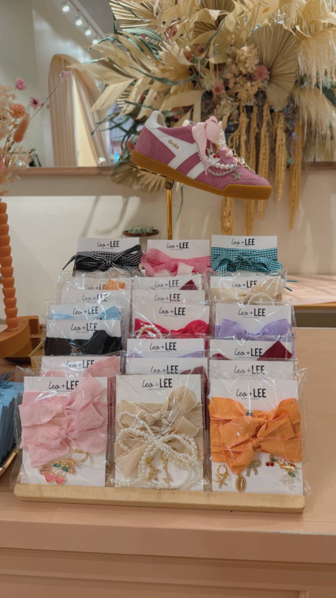 Leo & Lee Studio - Wholesale Shoelaces - Women's -  Gingham Shoe Lace Sets– Ribbon Bow Shoe Accessories27