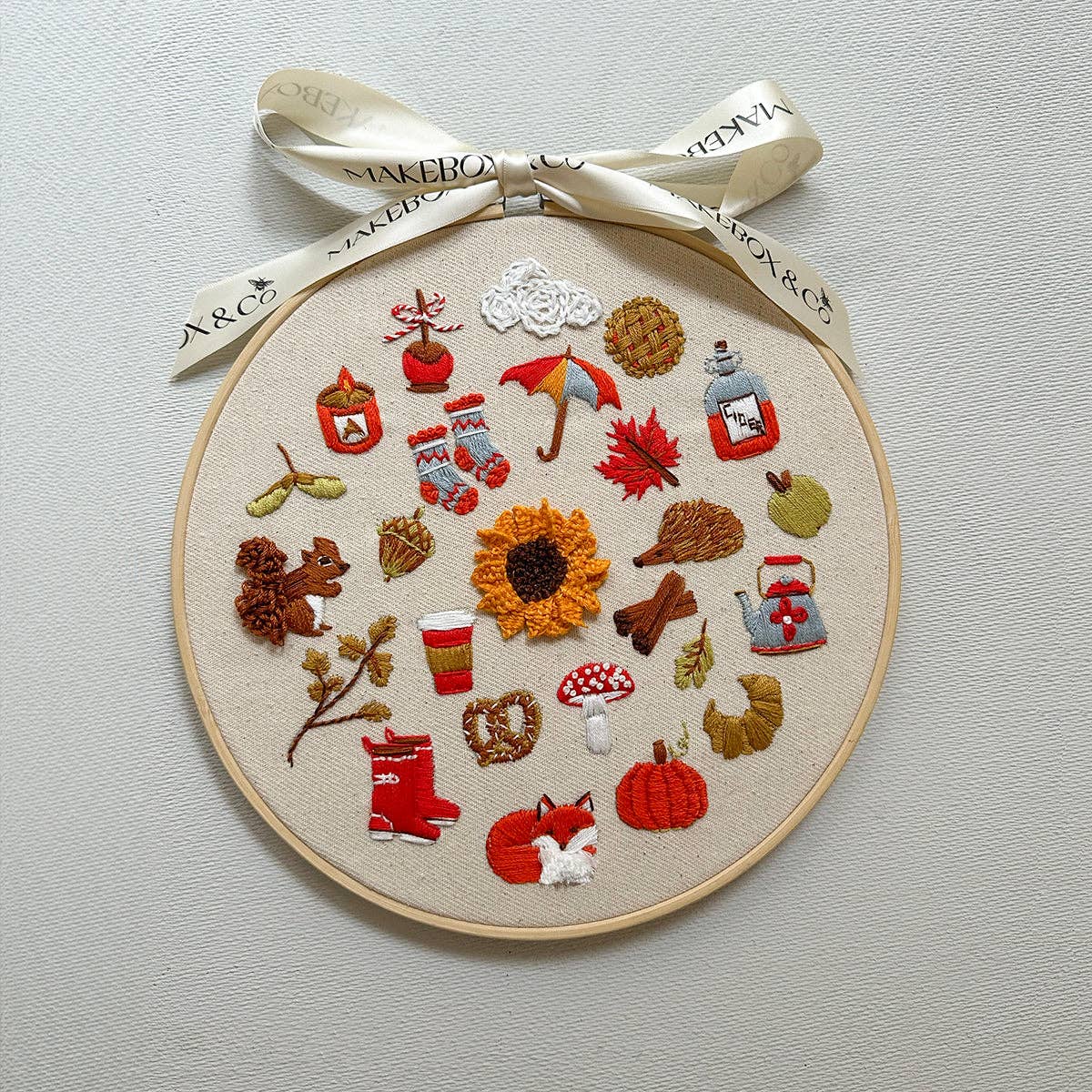 MakeBox & CO – wholesale Embroidery/cross-stitch supplies – Autumn Stitches Embroidery1