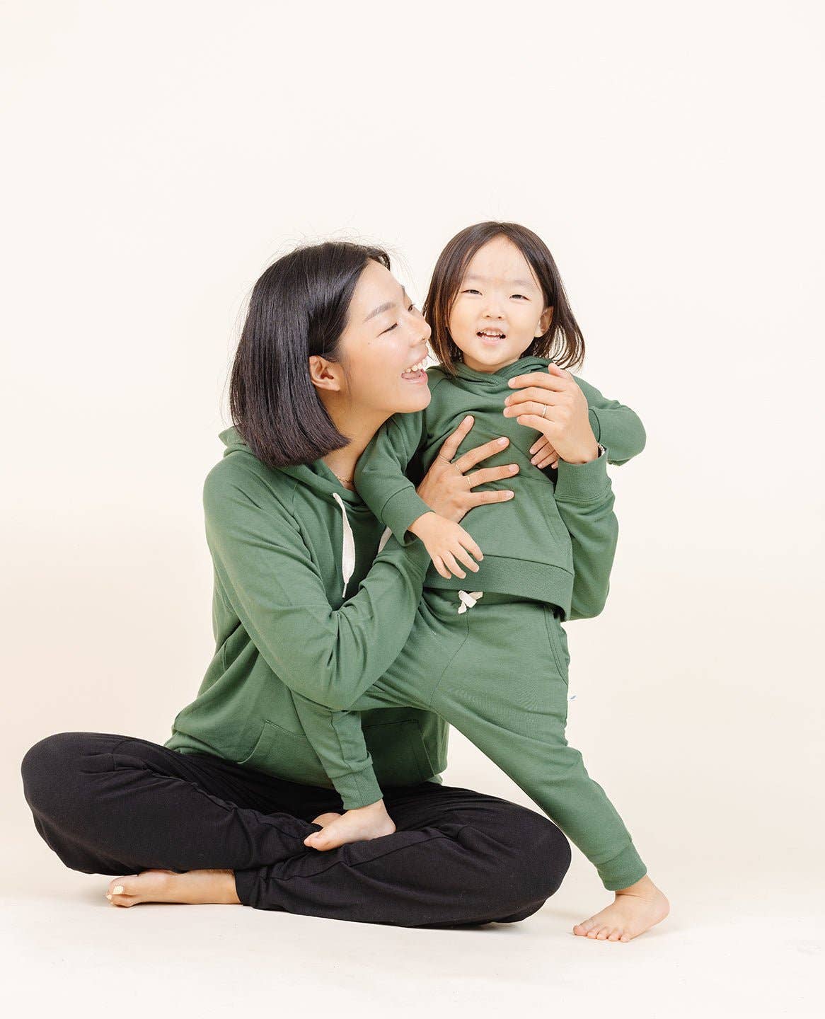 Lark - Wholesale Hoodie - Women's - Women's Coziest Hoodie in Moss2