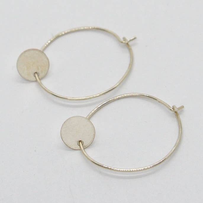 Schlichte Creolen mit silber Plättchen por atacado de Sista Jewelry