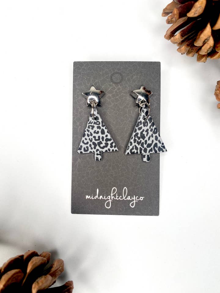 pendientes de árbol, pendientes de navidad, joyas de invierno, guepardo para venta al por mayor de midnightclayco