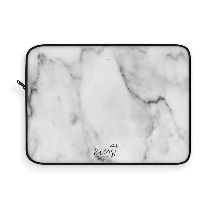Grå og hvid marmor laptop sleeve | Hverdagsklassiker for engroshandel hos kierst