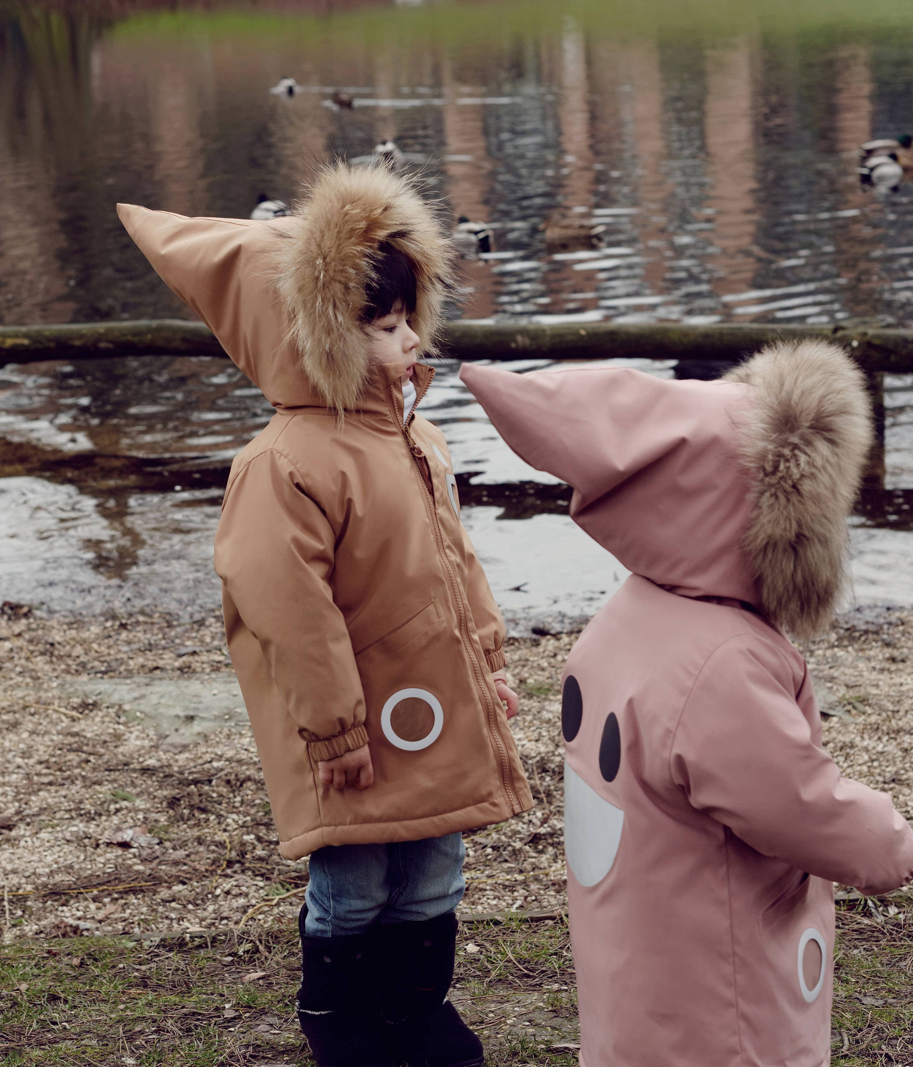 BOXBO - Wholesale Outerwear Vest - Kids - Warm Waterproof & Snowproof Kids' Winter Coat (Pink)3