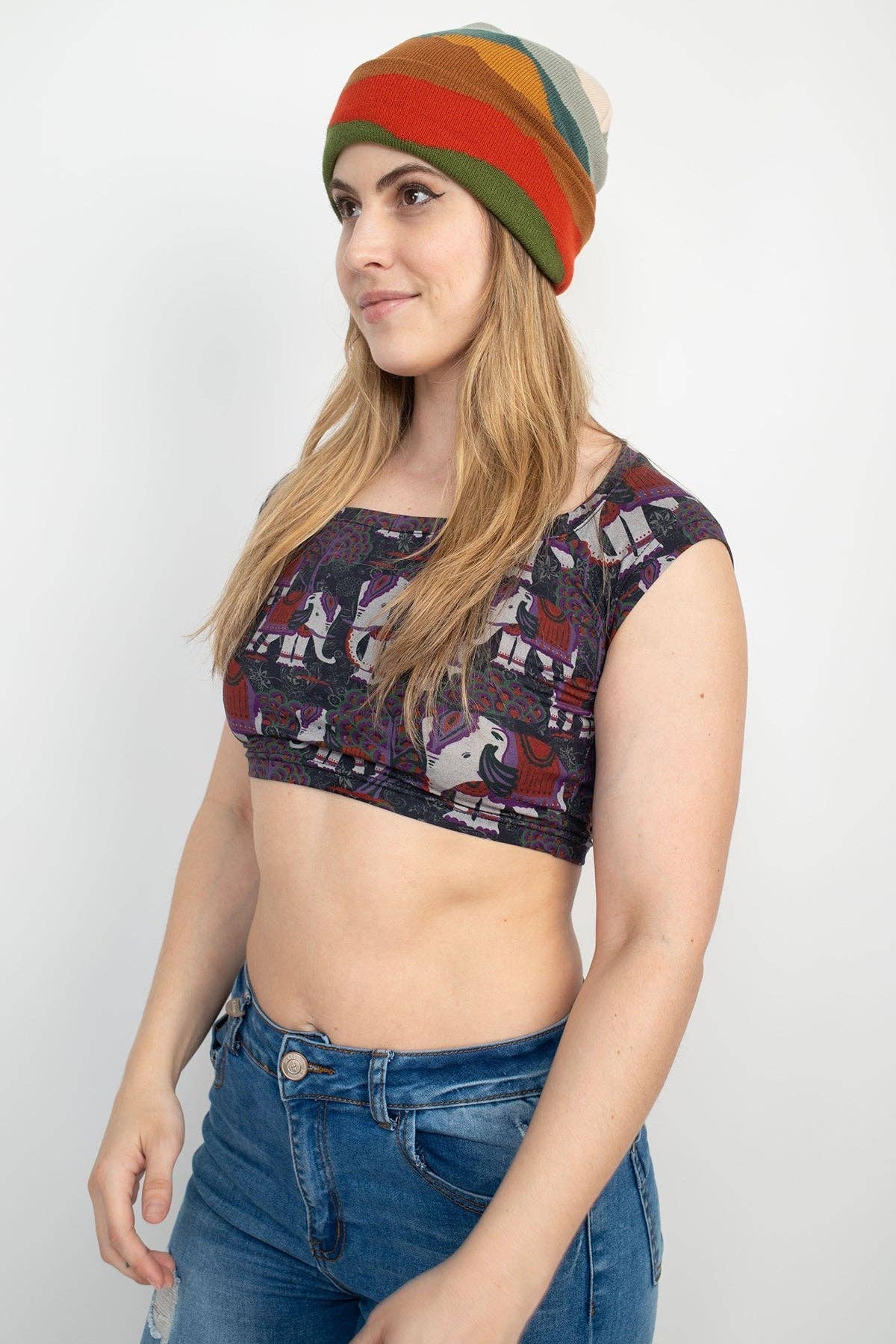 Lakhays Collection Inc. – wholesale Mössa - Unisex – Mountain Landscape Mössa6