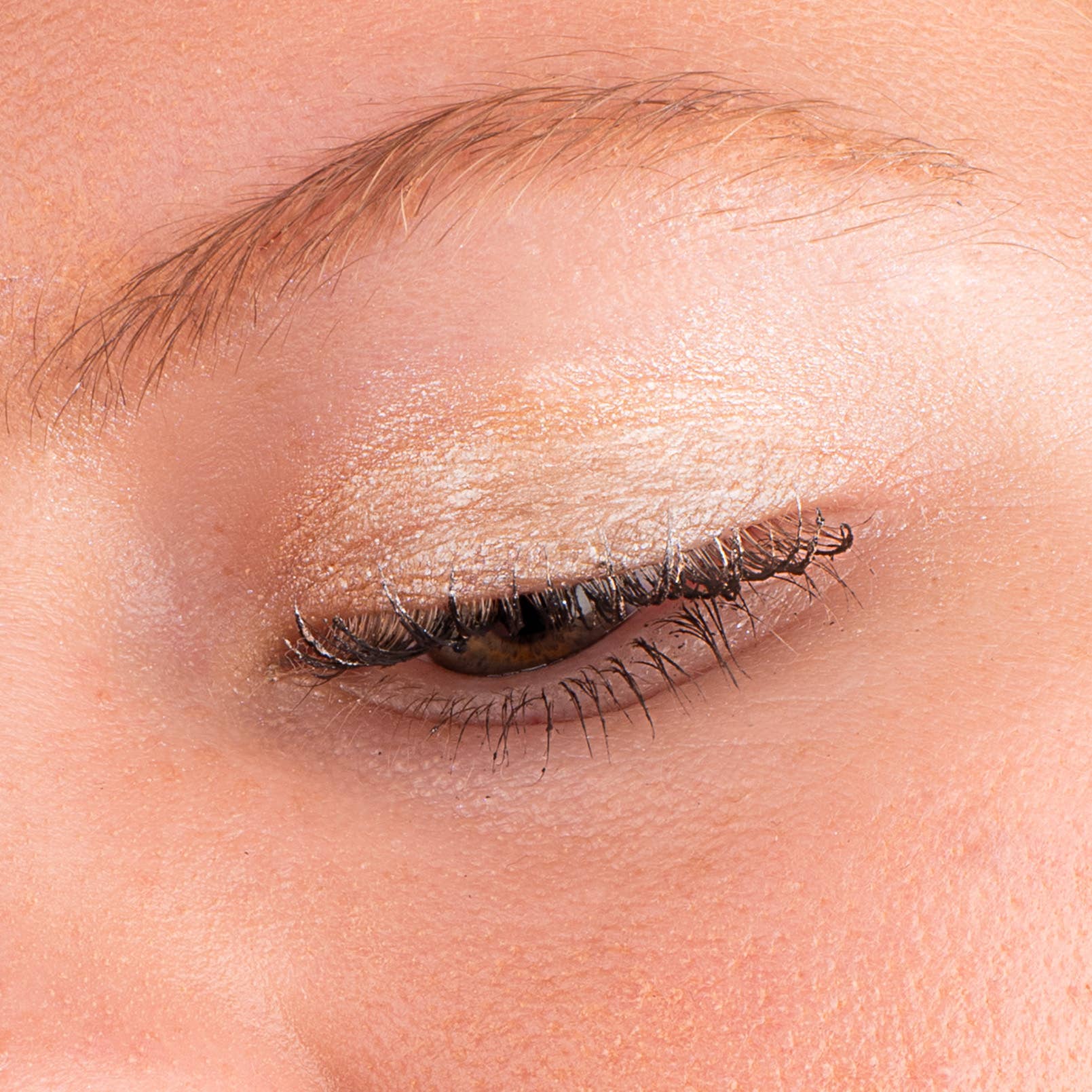 Panier Des Sens - Wholesale Eyeshadow - La Crique - Liquid Eyeshadow & Highlighter - Ice Cream3