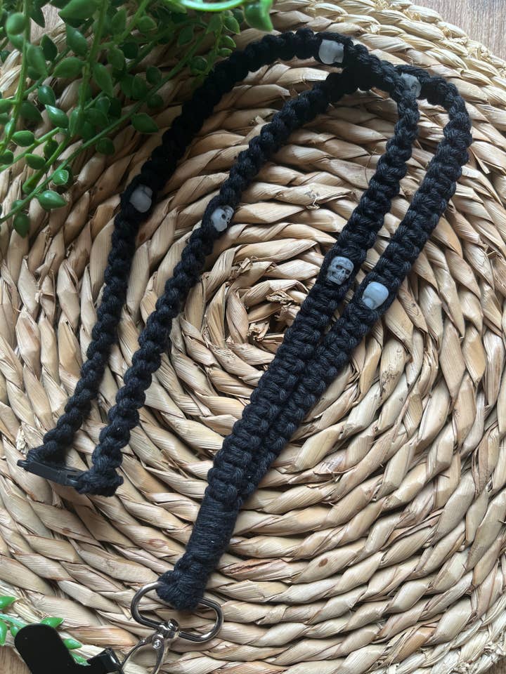 34” Telefoonhouder Lanyard voor wholesale door Macra-Made With Love