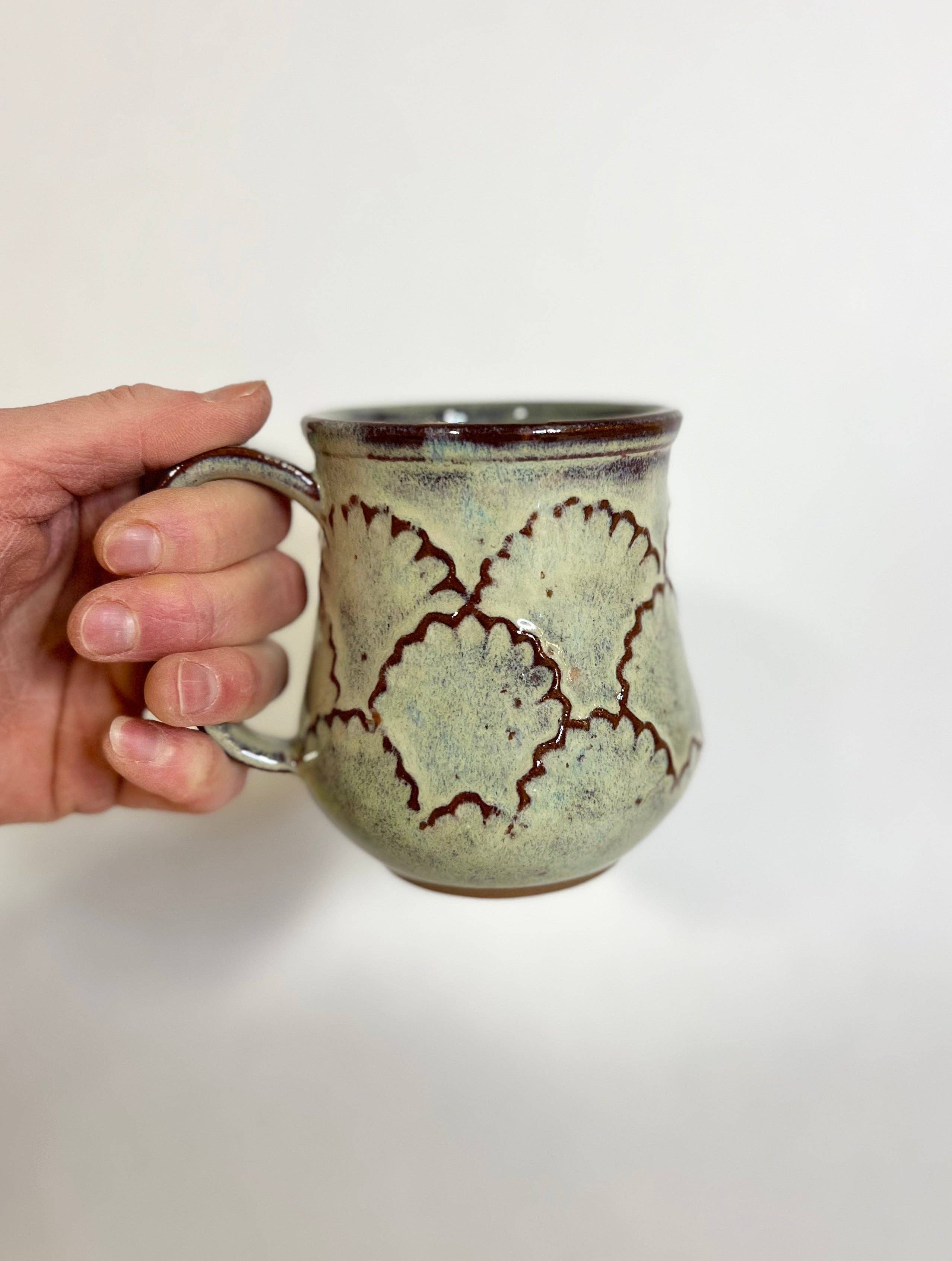 KF Stoneware - Venta al por mayor Taza - Taza de cerámica artesanal con borde festoneado - 530 ml15