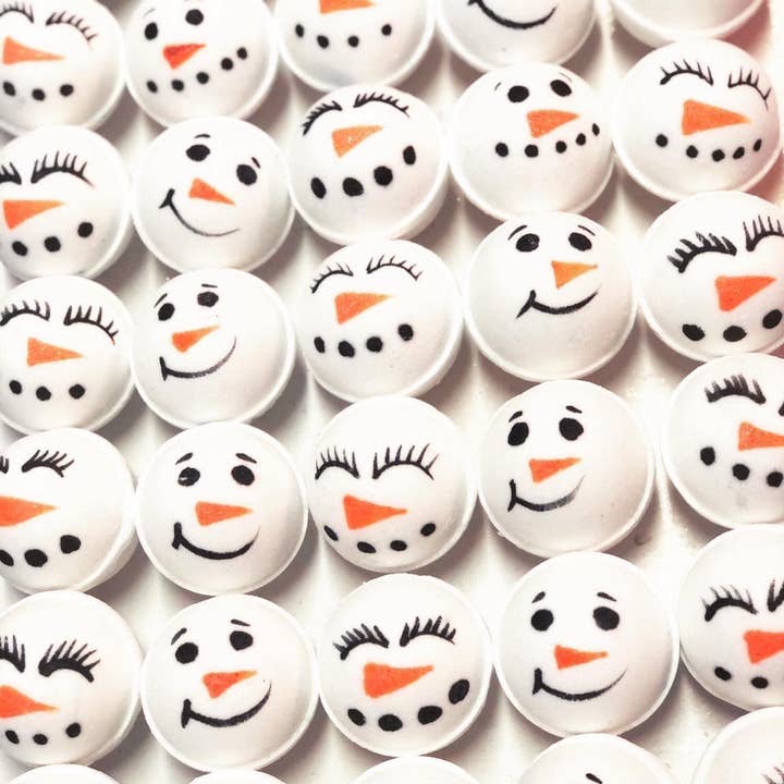 Bombshell Beauty bath cosmetics LLC - Wholesale Bath Bomb/Fizz - Snow Squad bath bomb0