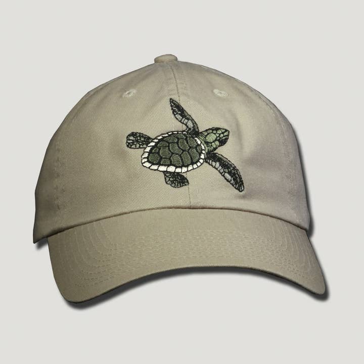 Casquette à profil bas brodée Sea Turtle pour la vente par Atlas Screen Printing