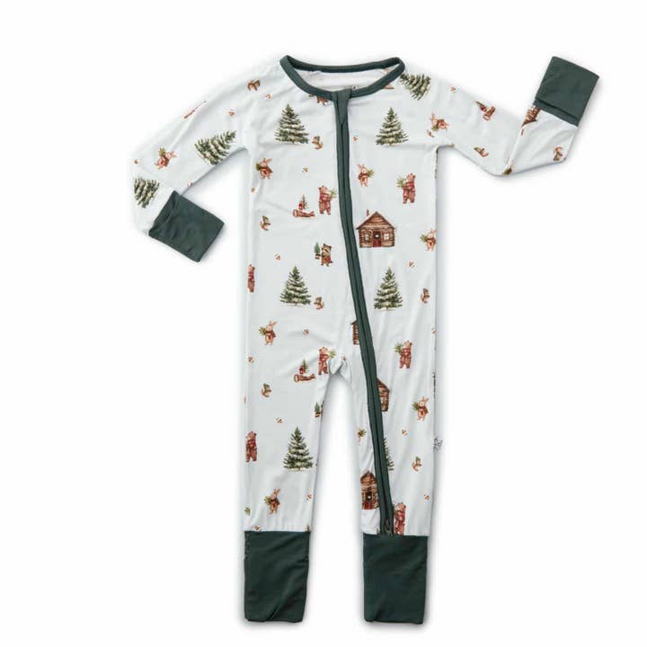 Dormeur de la Forêt Festive pour la vente par Castles and Coasters