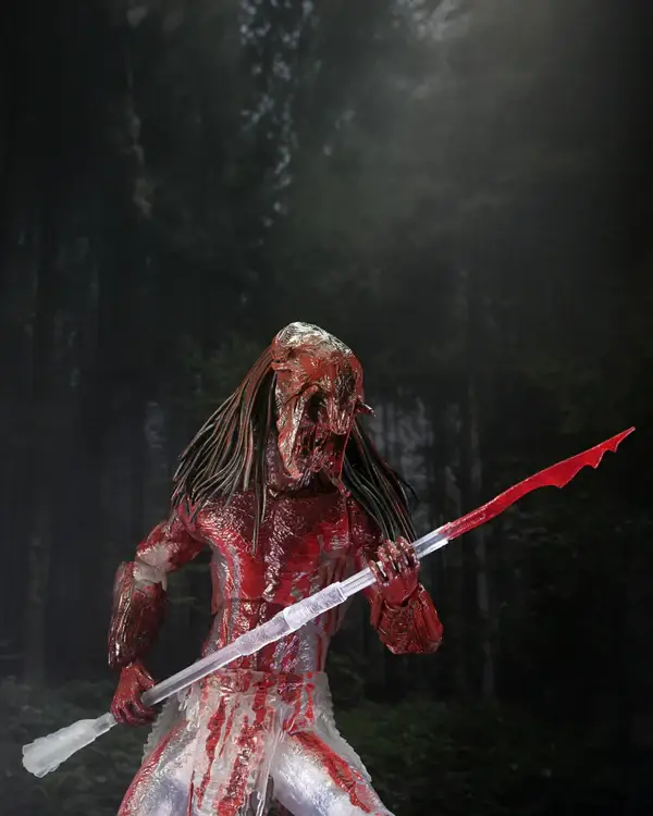 Close Up GmbH - Venta al por mayor Figura de juguete - Niños - Presa Depredador Feral Definitivo Figura de Acción a Escala 7' Oso Sangriento10