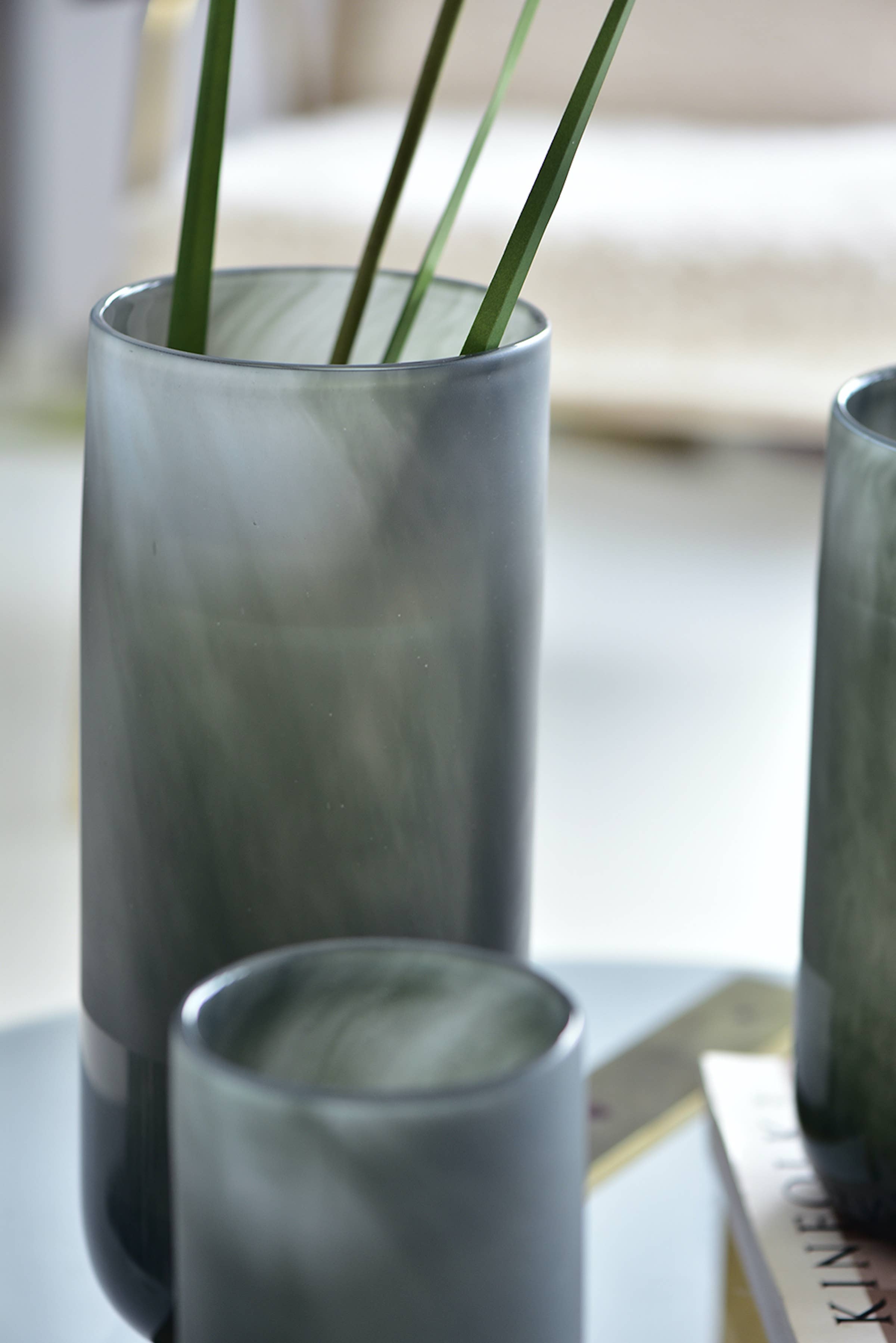 Noah Decoration – Vaso por atacado – Vaso de Vidro Cinzento Cilíndrico Jateado6