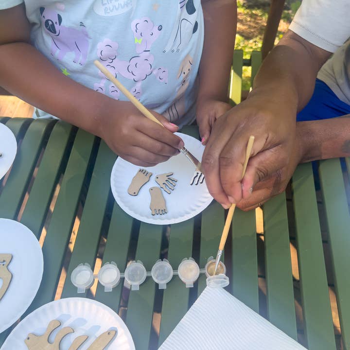 Both Hands Crafts - Wholesale DIY Craft Kit - "Bones" Mobile Kit – DIY Hanging Skeleton Craft Kit4