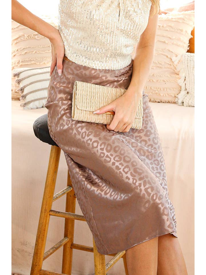 Vine & Love - Wholesale Skirt - Women's - Leopard Patterned Jacquard Bias Cut Slip Skirt VS51610D6