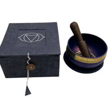 International Gifts Ltd. - Wholesale Meditation Supplies - Zenn Brass Third Eye Chakra (Ajna) Hand Carved Singing -0060