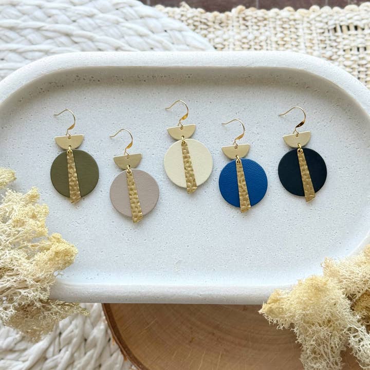 Blason | Collection PNW pour la vente par Wicket Goods