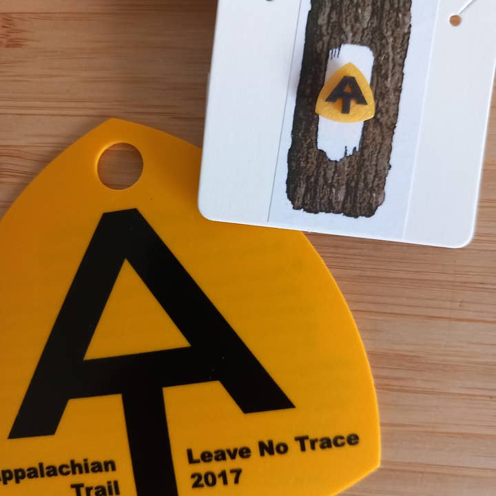 Appalachian Trail Hang Tag-speldbadge voor wholesale door Jp Handmade