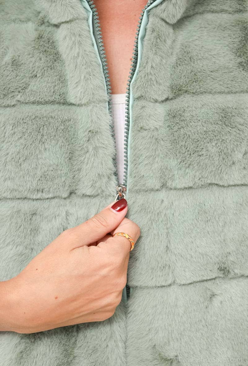 LIL' MOON - Wholesale Outerwear Vest - Women's - Vest #25511733