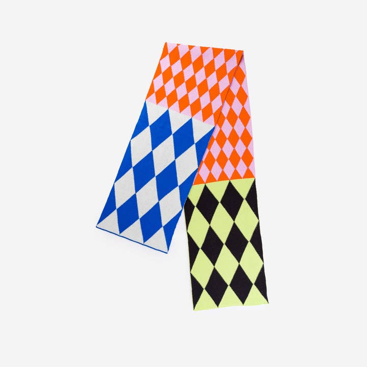VERLOOP | knits - Wholesale Scarf - Women's - Harlequin Big Knit Scarf2