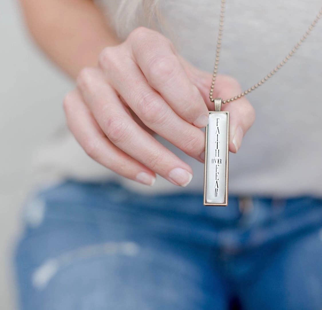 The Vintage Sparrow - Wholesale Pendant/Charm Necklace - Faith Over Fear Pendant3