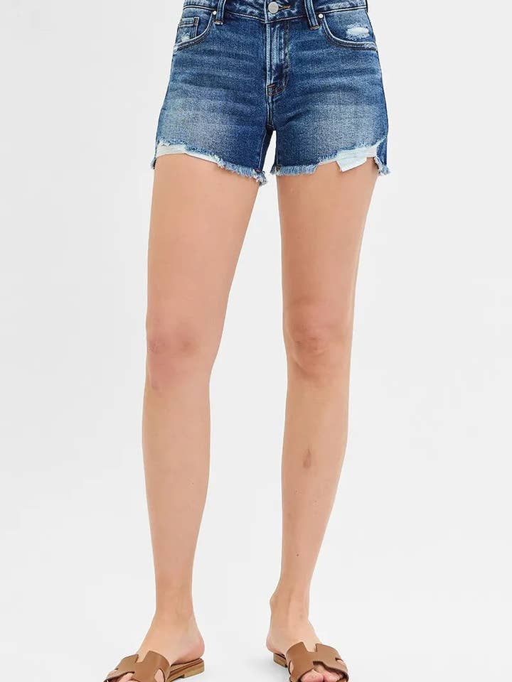 MÖRK RISEN Låga Midja Pikaboo Fodrade Shorts för wholesale på Faire