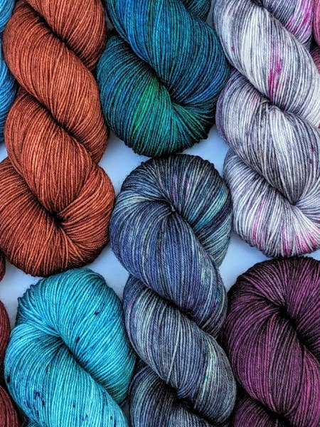 DK yarn - 100% Superwash Merino for wholesale by MakerWool