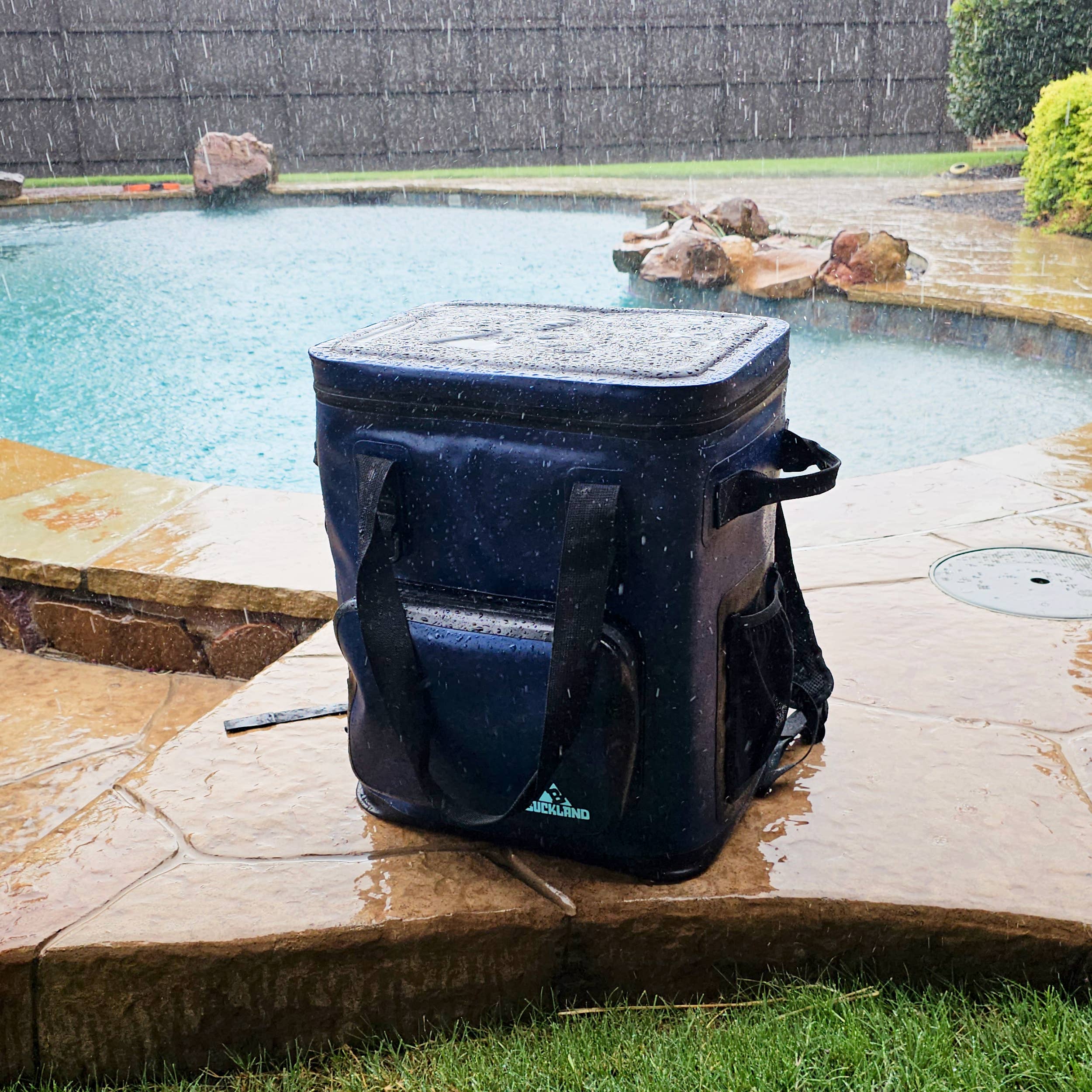 Buckland Adventure Gear – wholesale Cooler/cooler bag – REMEDY 36 Backpack Cooler9