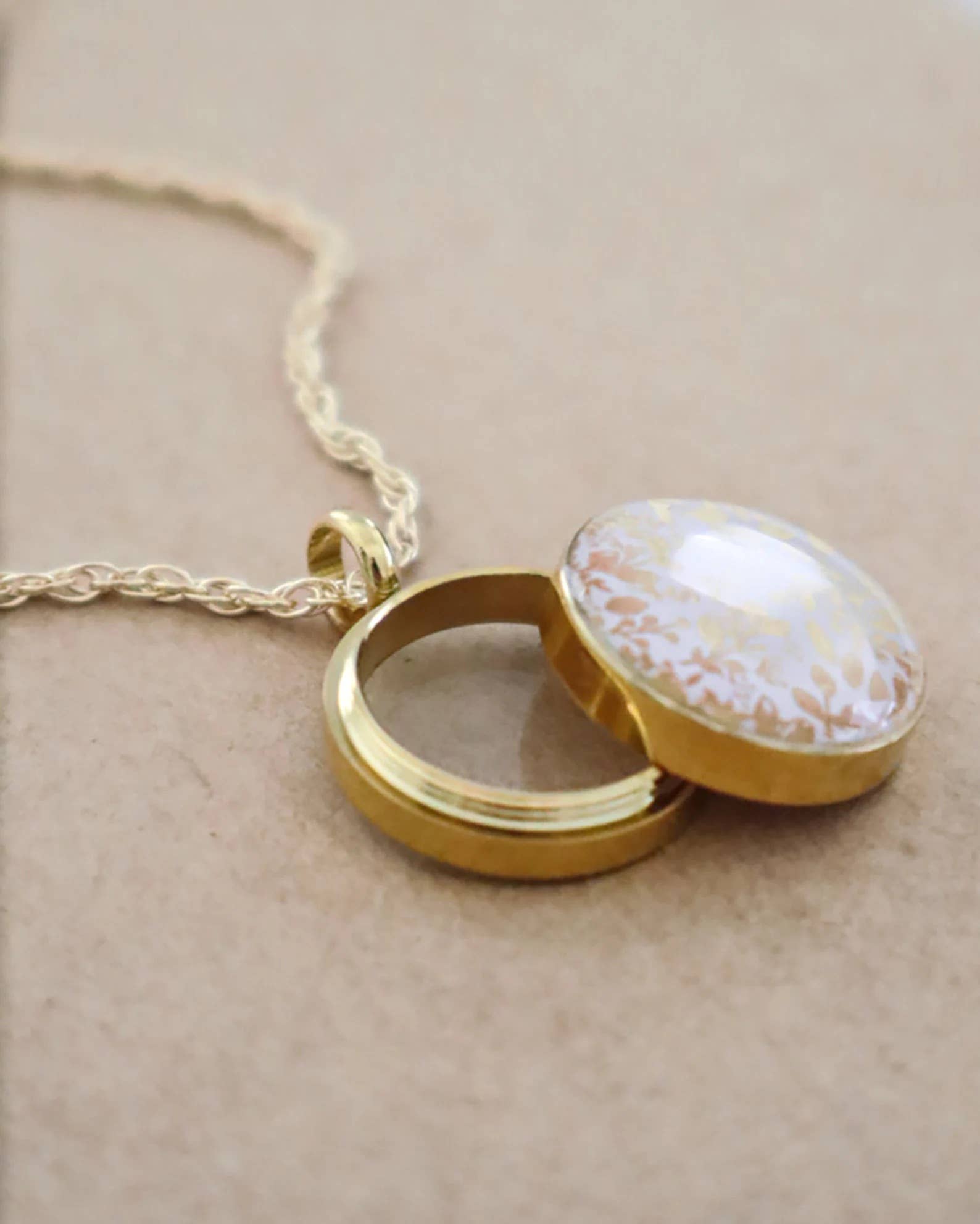 The Blooming Thread - Wholesale Locket Necklace - Gold Leaf Capsule Locket - Keepsake Memorial2