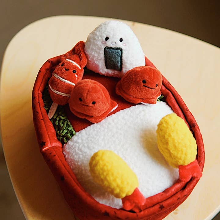 Woof & Co. - Wholesale Pet Plush Toy - Dog - Benny Bento Box