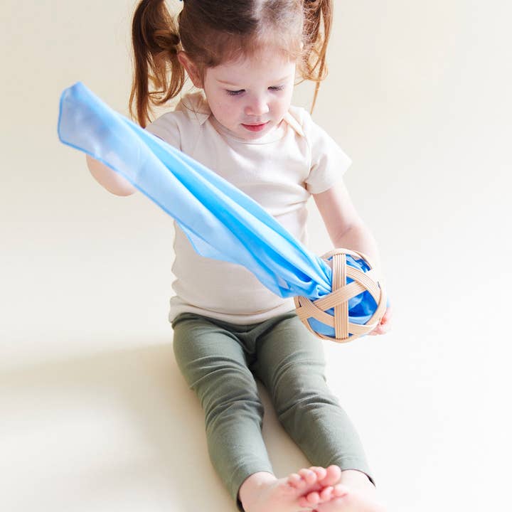 Sarah’s Silks - Wholesale Toy Set - Kids - Mini Solid Color Playsilks6