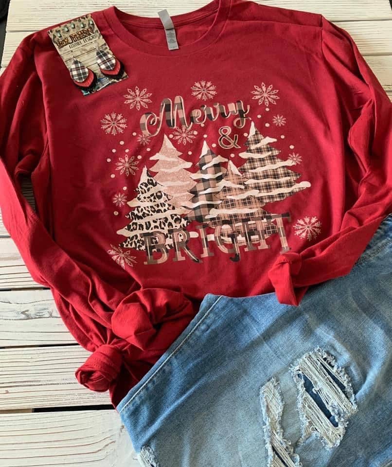 Southern Attitude Designs Inc - Venta al por mayor Camiseta estampada - Mujer - Árboles estampados Merry & Bright